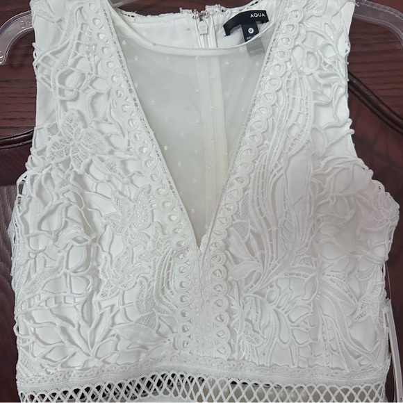 AQUA Lace Midi Dress in White - Picture 4 of 6